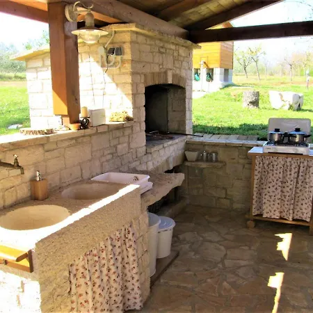 Robinson House Istra Porec Lodge *